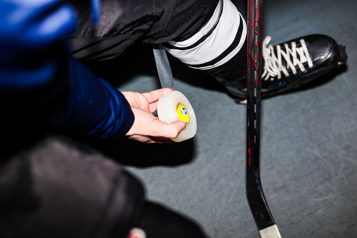 White Hockey Tape - 1 x 24 Yards - 3 Rolls - Howies Hockey Tape Grip White Hockey Tape - 1 x 24 Yards - 3 Rolls - Howies Hockey Tape Grip