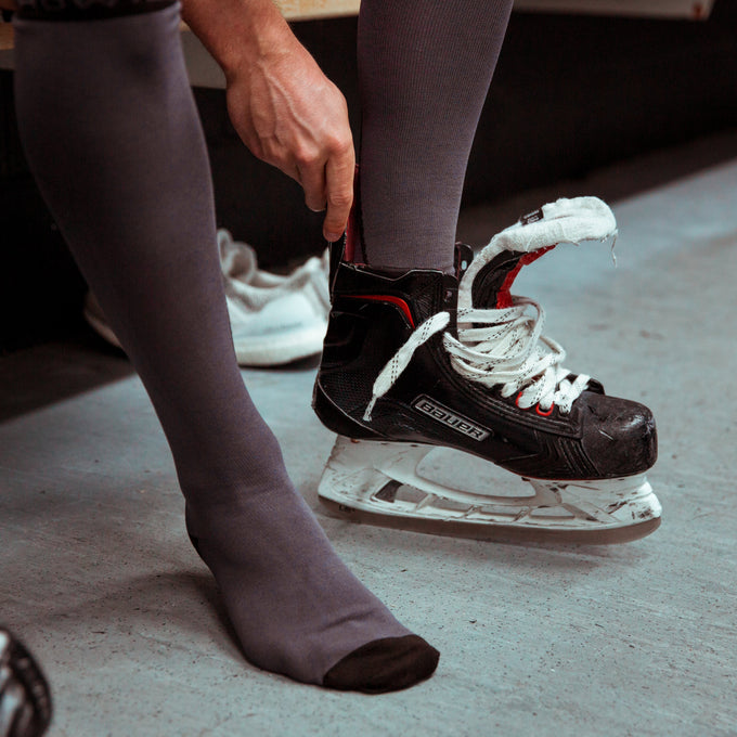 Best Ways To Tape Hockey Socks - Rink Result